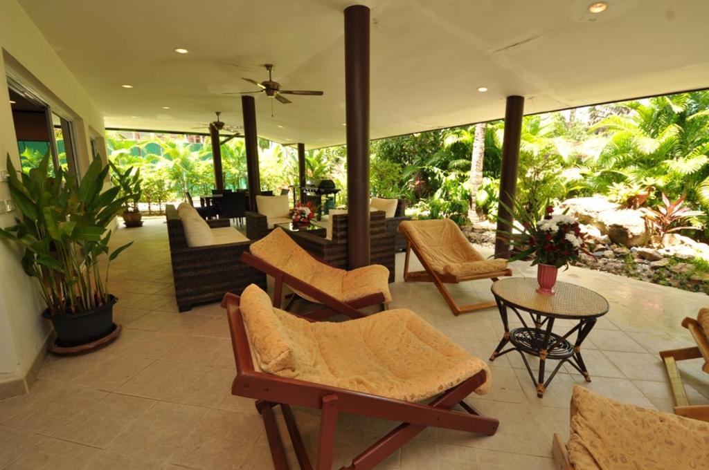 Villa Laguna Pool à Ban Bang Po Extérieur photo
